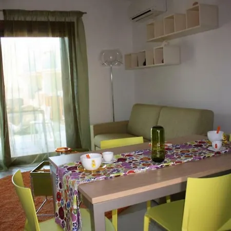 Casa Ludovica A Porto Pino